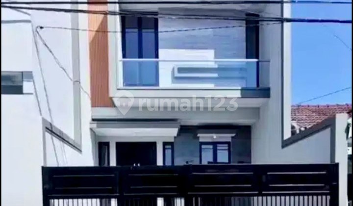 Rumah Baru Nginden Intan Timur, Lebar 6,  Dekat Kampus Untag 2