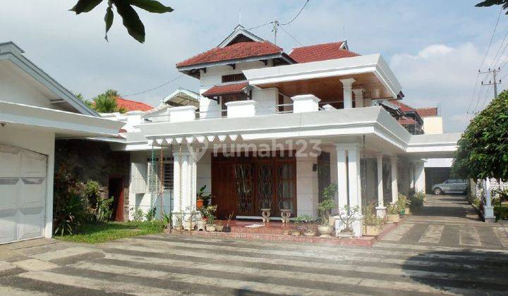 Tanah dan bangunan Lokasi Strategis di jalan dr.Cipto Malang 1
