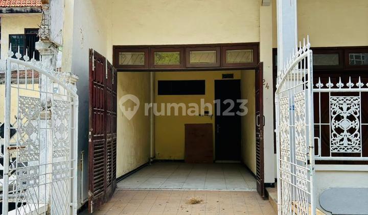 Rumah Jl. Bangka Gkb, Gresik Dekat dengan Gressmall Tol 2