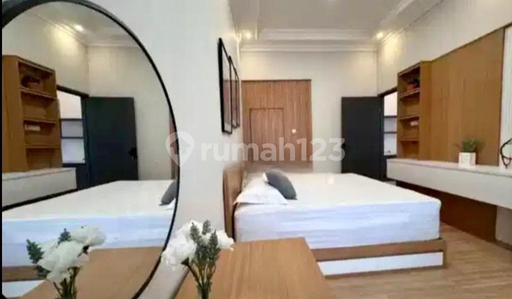 Rumah Cantik di Griya Asri, Pakuwon City,Dkt Its, Pakuwon City Mall 2