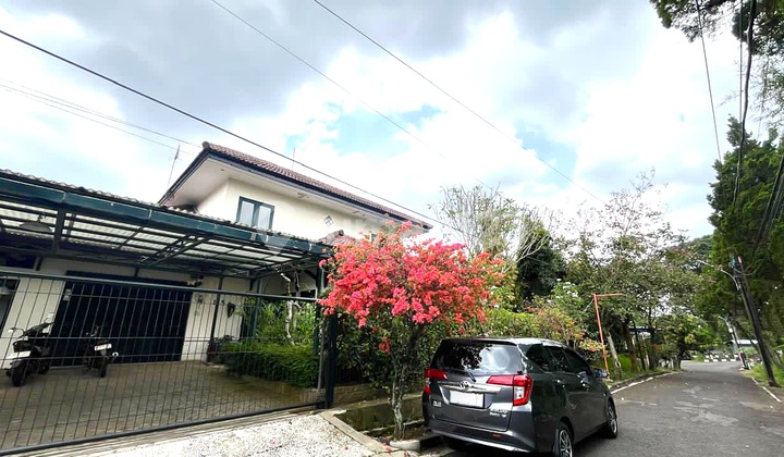 Dijual Villa Mewah di Tlogomas Malang Kota, Dekat Kampus Umm, Ub