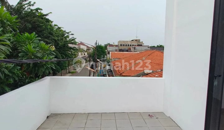 Rumah Hook Gading Pantai Kenjeran Surabaya, SHM, 1 Man, dekat Suramadu, MERR  2