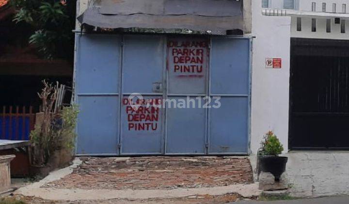 RUMAH LAMA HITUNG TANAH SAJA DI KRAMAT JAK PUS 2