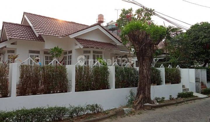 Rumah Siap Huni 1 Lantai Hook, Di Bintaro Sektor 5 2