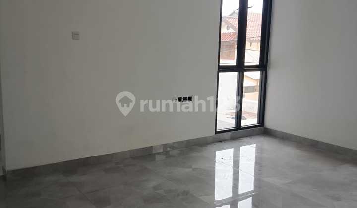 Rumah Bagus Siap Huni di Bintaro Sektor 9 2