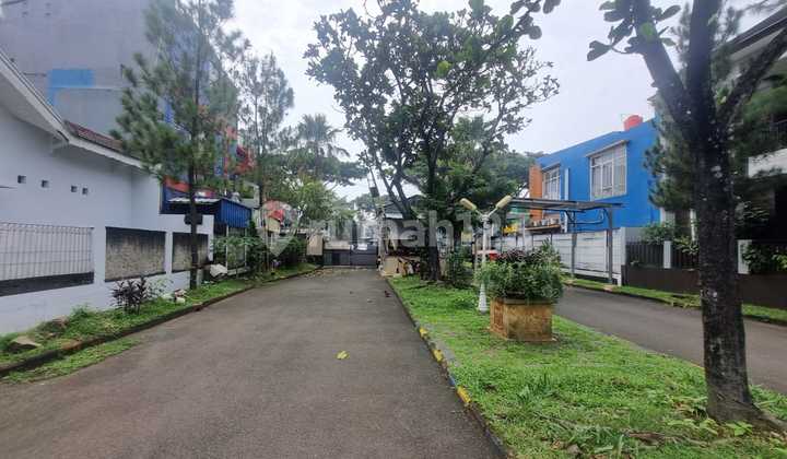 Ready-to-Occupy House, Corner Position Inside Cluster In Graha Raya 2