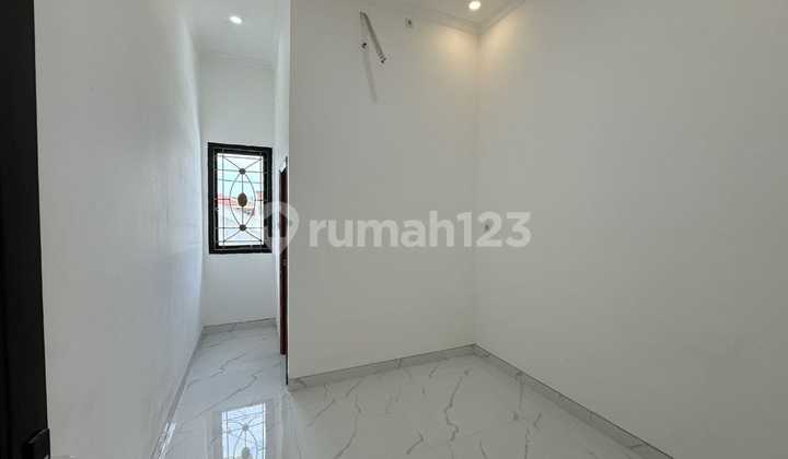 For Sale House Manyar Kertoadi Surabaya Near Galaxy Mall 2
