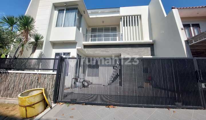 For Sale Regency 21 Arif Rahman Hakim Surabaya Modern Minimalist House 2