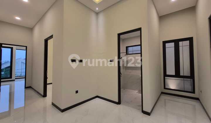 For Sale Manyar Kertoadi House Surabaya 2