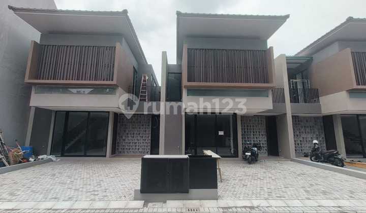 Dijual Rumah Baru Central Park Mulyosari Surabaya Sisa 1 Unit Saja 2