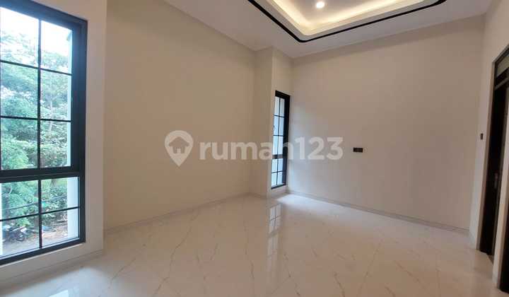 For Sale House in Manyar, Surabaya 2