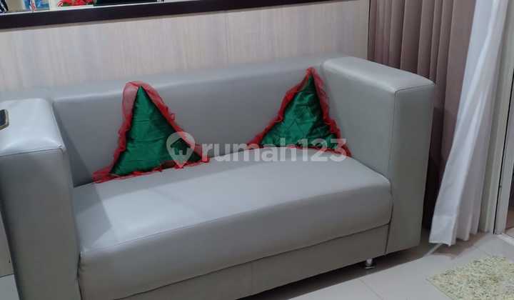 Tanglin 2-Bedroom Pakuwon Furnished Near Orchard Anderson