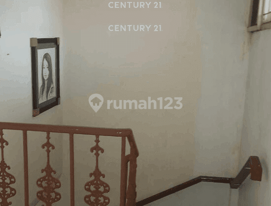 Dijual Rumah Strategis Harga Menarik Di Bintaro Sektor 5 2