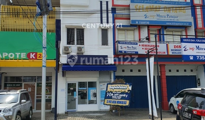 Disewakan Pertahun Ruko Bagus Strategis Di Pondok Betung Disewakan Pertahun Ruko Bagus Strategis Di Pondok Betung