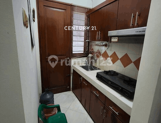 Disewakan Pertahun Rumah Strategis Siap Huni Di Cirendeu  2