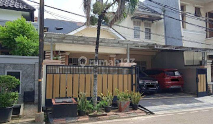 Dijual Rumah Cantik 1.5 Lantai Dalam Komplek Elit Duren Sawit 1