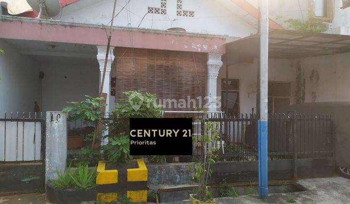 Rumah Lama Hitung Tanah Paling Murah di Kampung Ambon 1