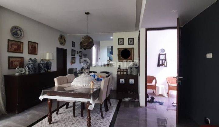 Rumah Modern Minimalis Besar Bagus dan Asri di Bintaro 2