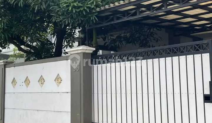 Rumah Mewah Cantik di Bangka Kemang 2