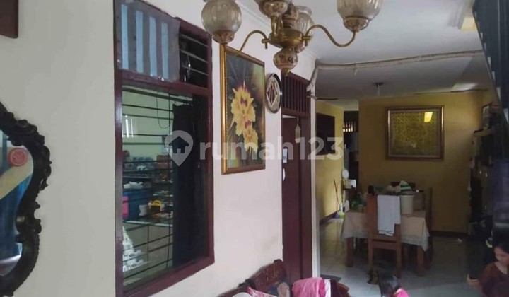 Dijual Rumah dan Kos Kostan Lokasi Strategis di Pancoran Cawang 2