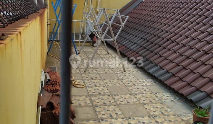 Nice House in Rawamangun Area, East Jakarta 2