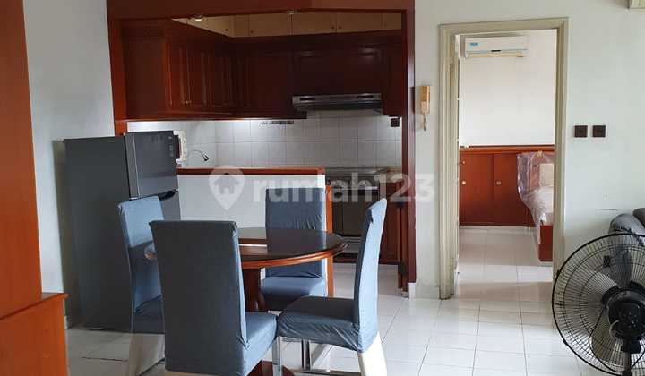 Dijual Apartemen Semanggi 3 Kamar Furnish