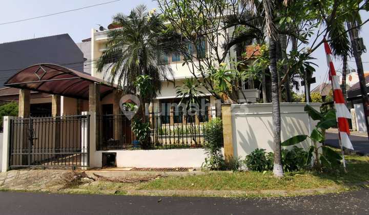 Disewakan Rumah Modern Siap Huni Furnish Termurah di Pondok Indah 1