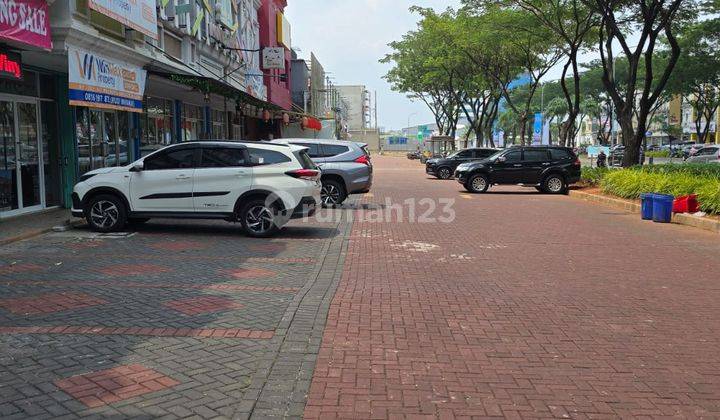 Disewa Ruko 3 Lt Hadap Jalan di Dekat Cartenz Mal Gading Serpong  2