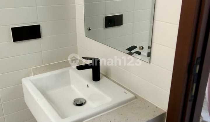 Rumah Brand New di Cluster Sutera Narada Alam Sutera 2