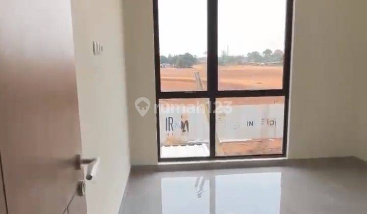 Rumah Baru 2 Lantai Dibawah 1 M di Alam Sutera 2 2