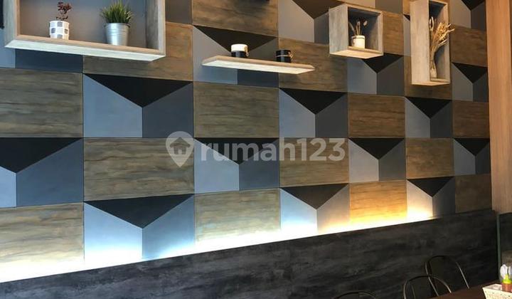 Ruko 4 Lt Di Green Lake City Hadap Jalan Raya 