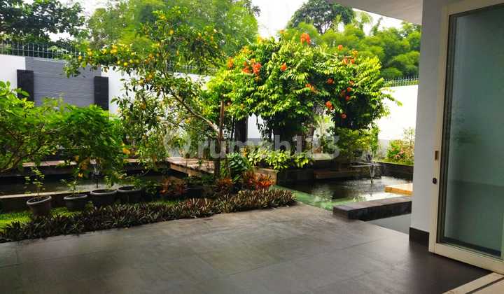 House In Taman Telaga Golf Bsd Area 644m2 Certificate 1