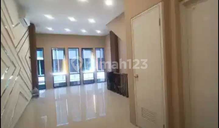 FOR RENT: BSD LOOP SHOPHOUSE THREE FLOORS FULLY FURNISHED WITH 4 AC UNITS FOR RENT: BSD LOOP SHOPHOUSE THREE FLOORS FULLY FURNISHED WITH 4 AC UNITS