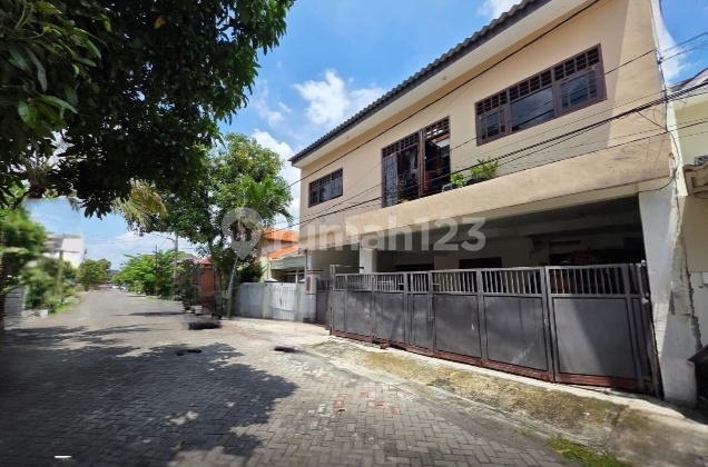 For Sale: Affordable Boarding House in Medokan Asri Barat, Surabaya, Very Close to UPN, Strategic Location. 2