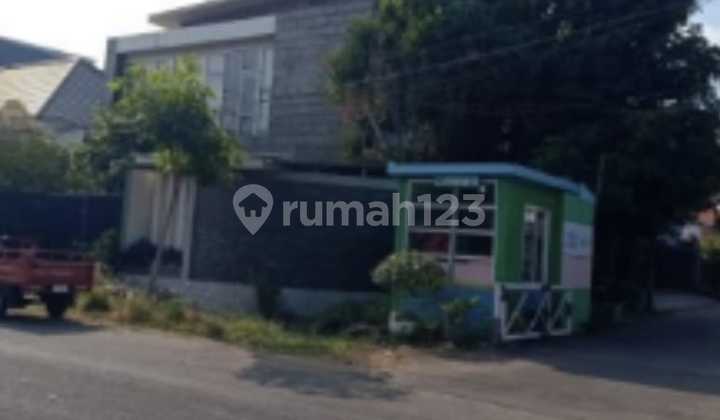 For Sale House + Commercial Office Area on Jl Gayungsari Surabaya, Main Road 2