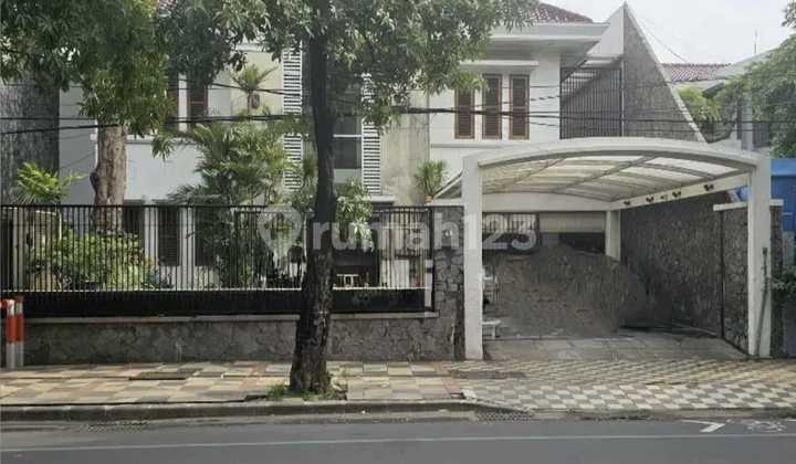 For Sale Luxury House on Jl Raya Kertajaya Indah Surabaya with Swimming Pool For Sale Luxury House on Jl Raya Kertajaya Indah Surabaya with Swimming Pool