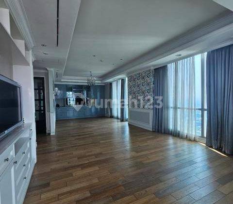 Apartemen Kemang Village Tiffany 3 Kamar Pet Friendly Bagus  2