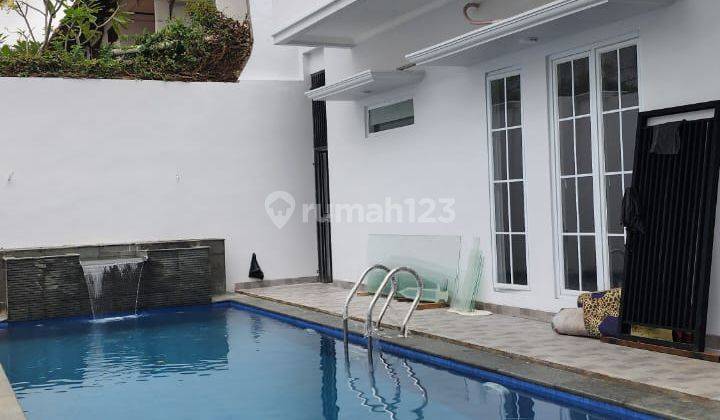 Rumah Mewah Baru Lebak Bulus Jakarta Selatan Ada Pool 1