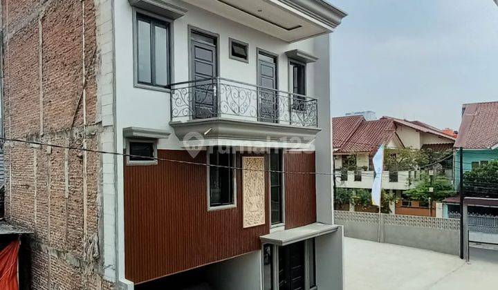 Rumah Baru Cluster Di Pejaten, Jakarta Selatan Strategis  1