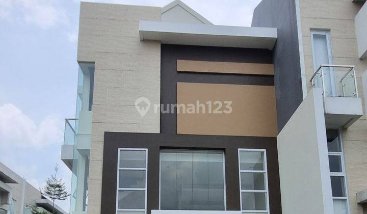  Rumah Baru Cluster  Di Tb Simatupang, Jakarta Selatan 1