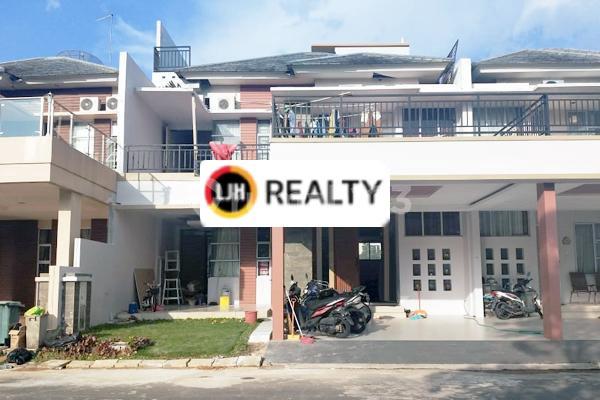 Taman Golf Residence Rumah 2 Lantai Golf View 1