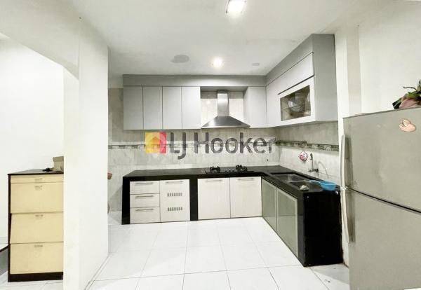 Disewakan Rumah Permata Baloi Semi Furnished Dekat Mall 2