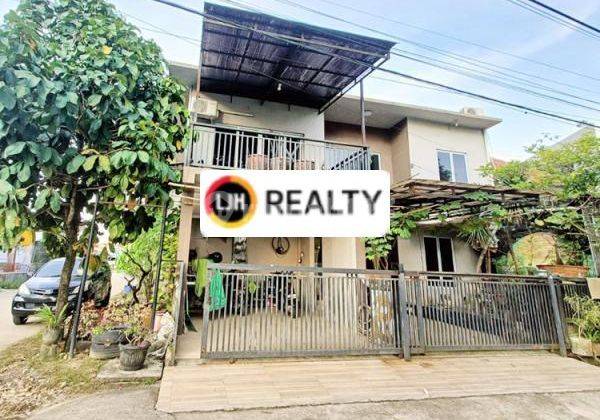 Rumah Hook 2 Lantai Di Perumahan Villa Pesona Asri 1