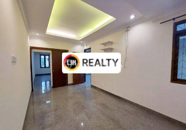 Disewakan Rumah di Bukit Indah Sukajadi Semi Furnished Batam Kota 2