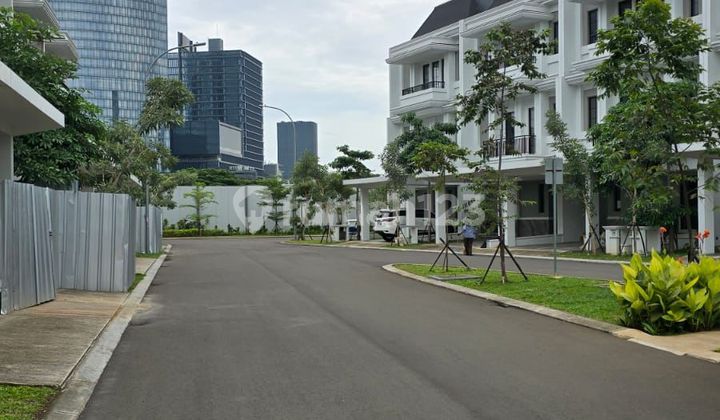 Affordable Like New House Facing Garden Winona Alam Sutera 2