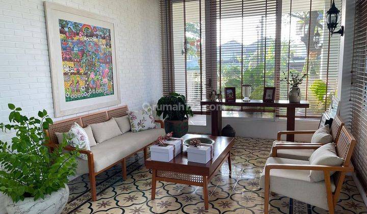 Rumah Mewah Lingkungan Asri Taman Golf Lippo Karawaci 2