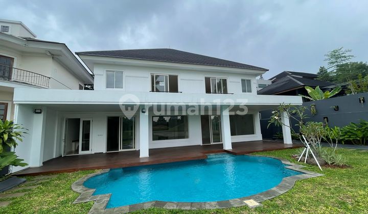 Rumah Mewah Like New View Golf Langsung Taman Golf Lippo Karawaci 2