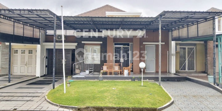 Graha Padma, 2 Lantai, View Sawah, Dekat Area Niaga. 1