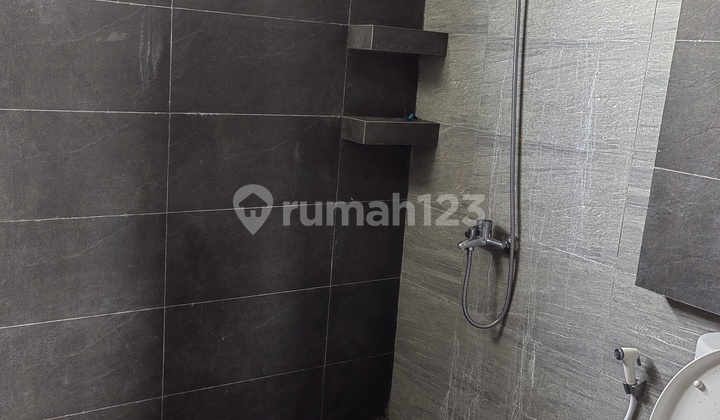 Rumah Murah Bagus 2 lantai Ungaran Siap Huni 10