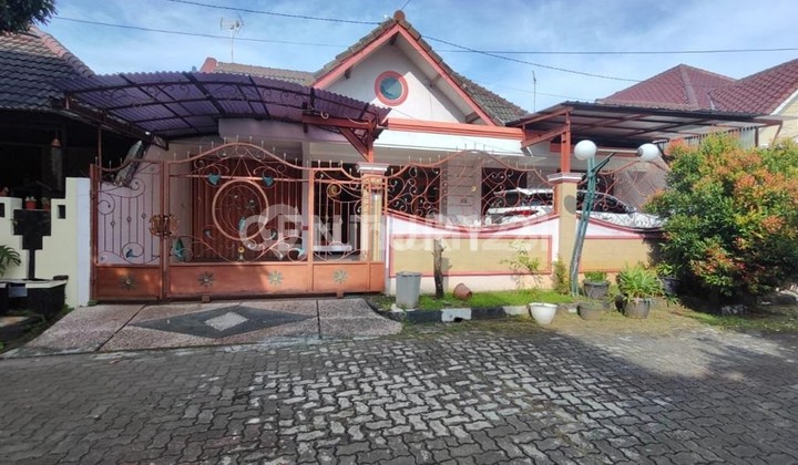 Rumah Bagus Di Srondol Bumi Indah Banyumanik Semarang